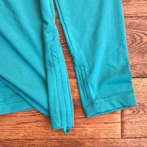 Fabletics Tops - Fabletics Cashel long sleeved top Fabletics Tops - Fabletics Cashel long sleeved top